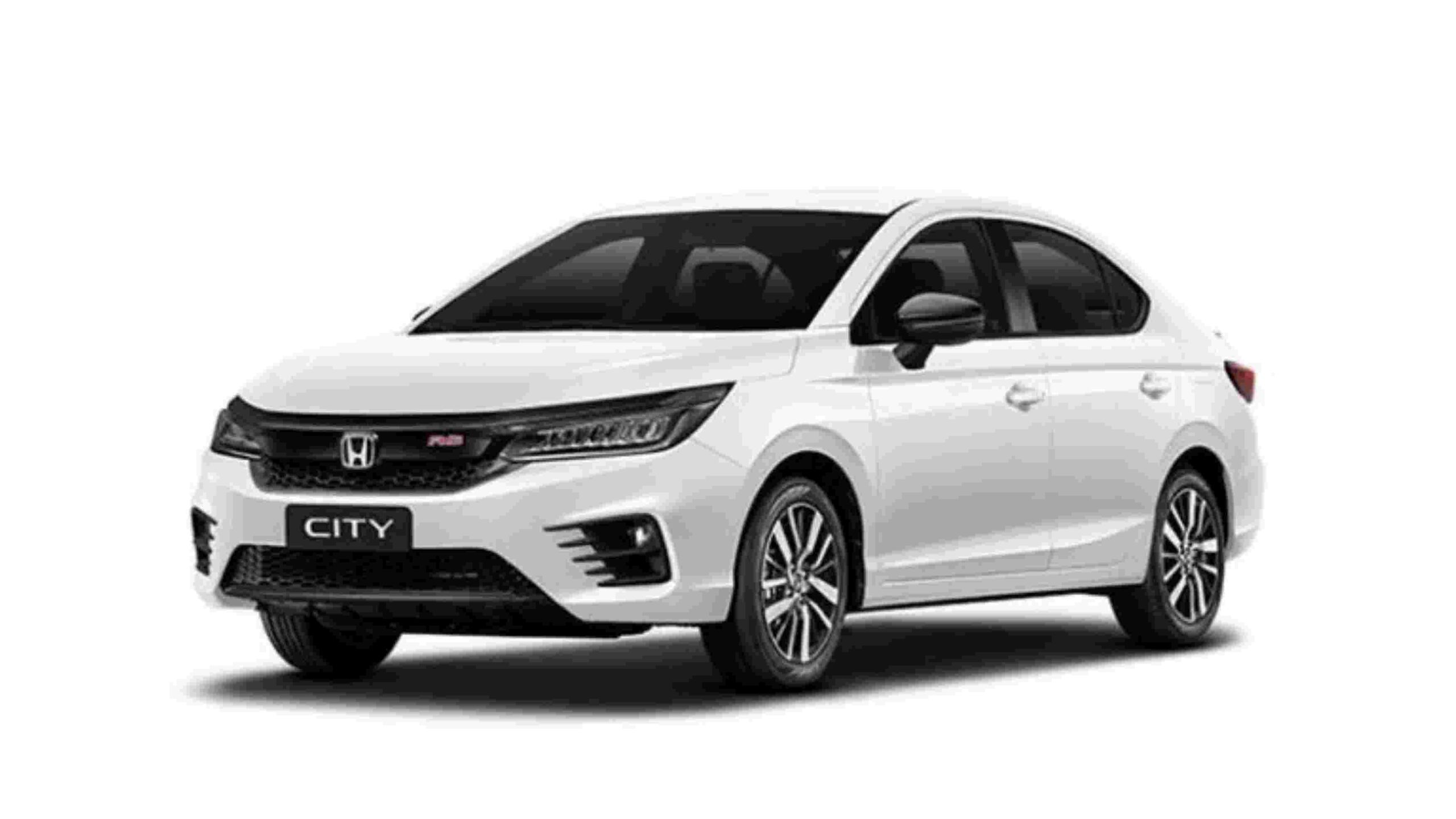 4-seater private car transfer in Da Nang and Hoi An