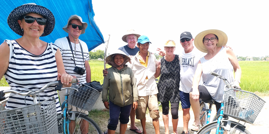 hoi an lantern streets bike tour