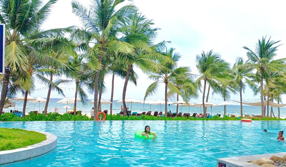 Hoi An babysitting service at resort hotel