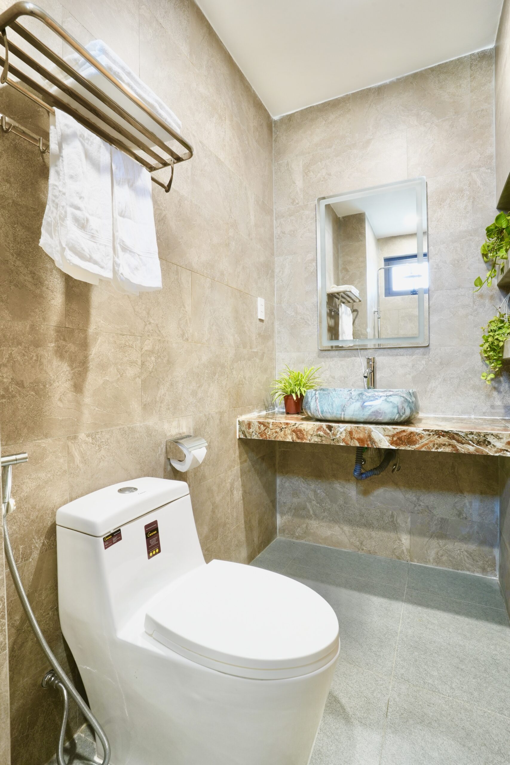 Garden-Breeze balcony double room in Hoi An (Floor 2) - image 5