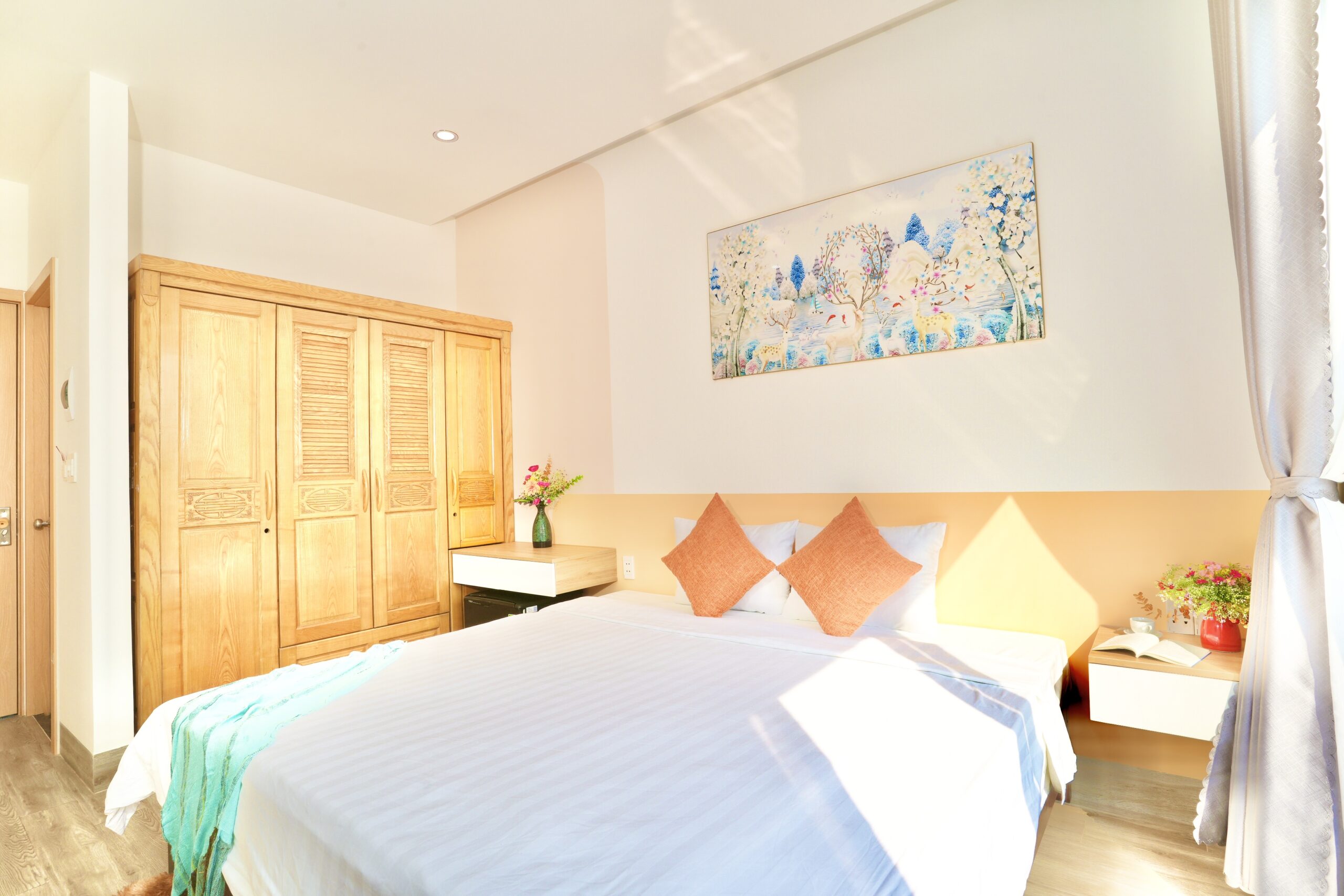 Two-balcony retreat room in Hoi An (Floor 3) - image 2