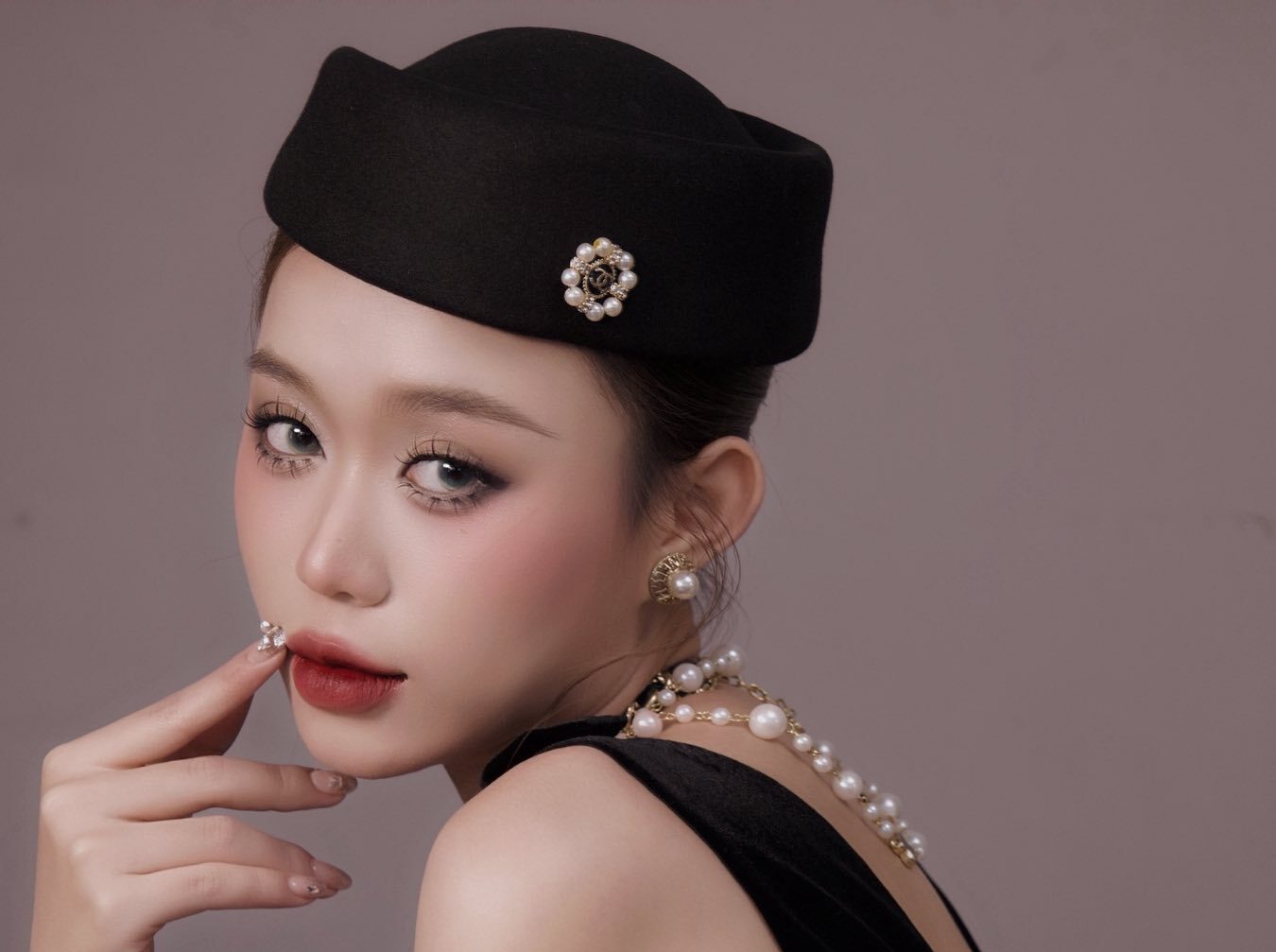 Party evening makeup in Da Nang