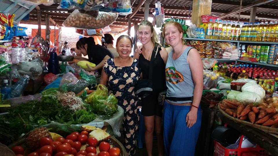 Local market visit before private dinner experience in Hoi An